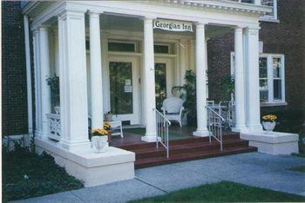 The George Montclair Hotel Ngoại thất bức ảnh