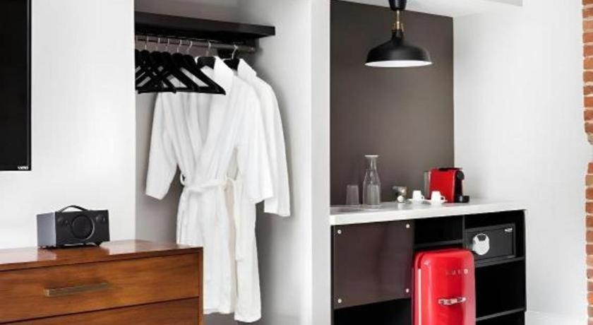 The George Montclair Hotel Ngoại thất bức ảnh