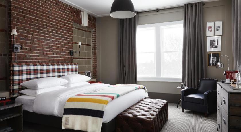 The George Montclair Hotel Ngoại thất bức ảnh
