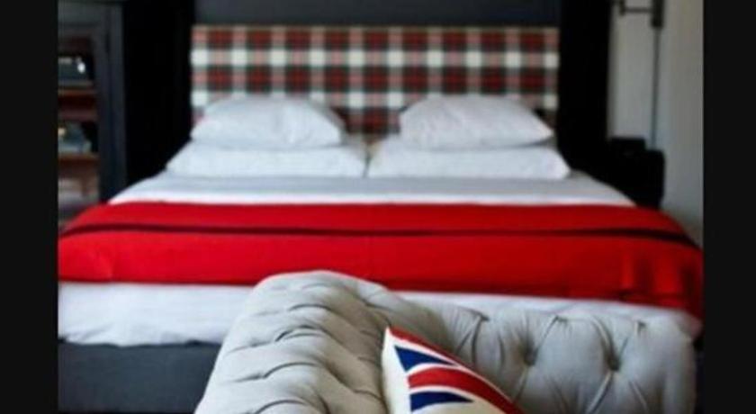 The George Montclair Hotel Ngoại thất bức ảnh