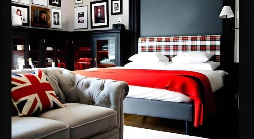 The George Montclair Hotel Ngoại thất bức ảnh